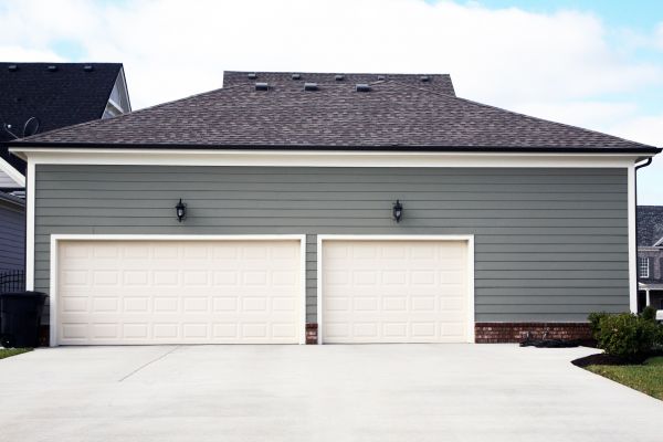 Cement Driveway Repair in Brentwood
