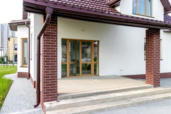 Cost of Porch Cement Repair in Brentwood