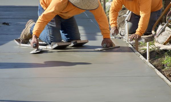 Cost of Concrete Walkway Repair in Brentwood