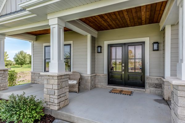 Cost of Porch Concrete Patching in Brentwood