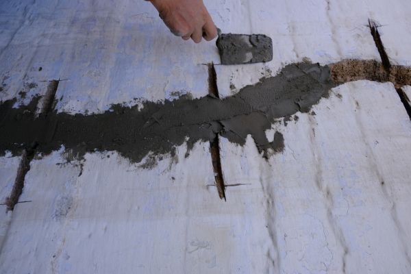 Cost of Concrete Fissure Repair in Brentwood