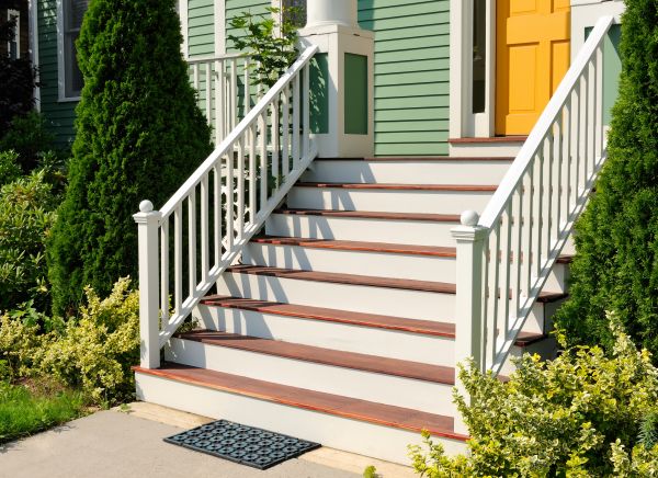 Stoop Resurfacing in Brentwood